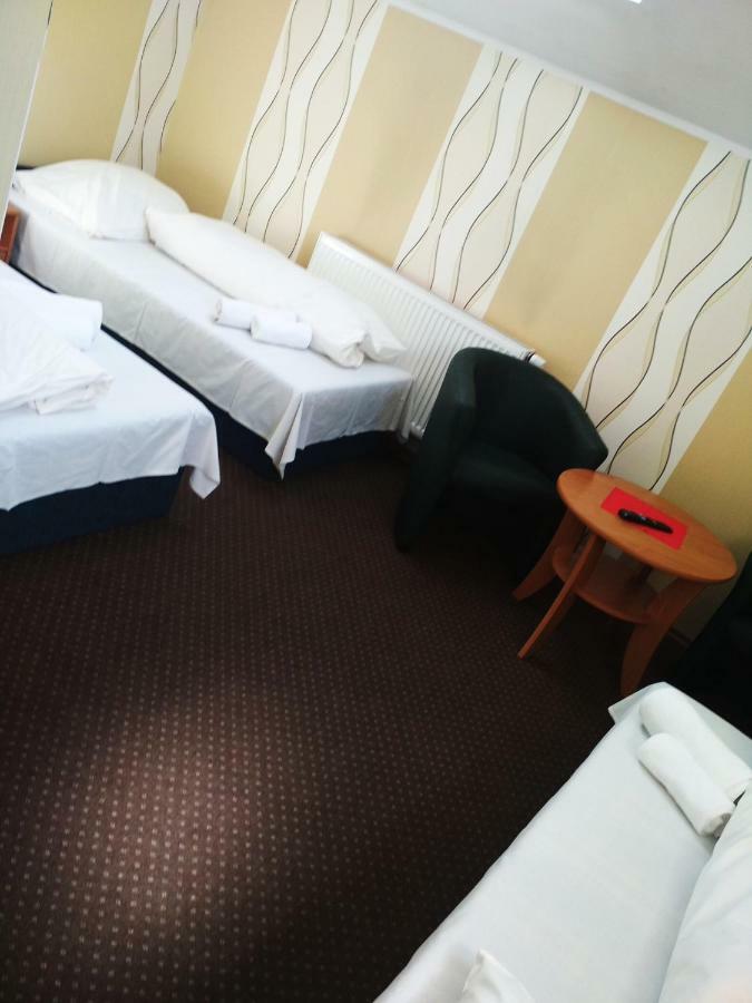 Sawik Dziekanowice Motel Lednogora Eksteriør billede